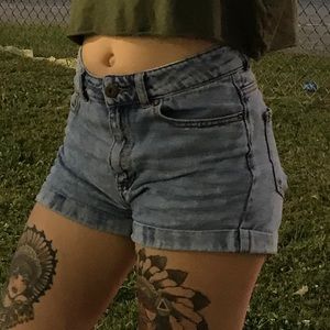 PacSun mom shorts